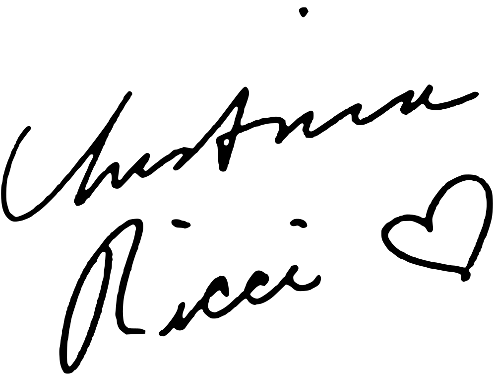Christina Ricci signature